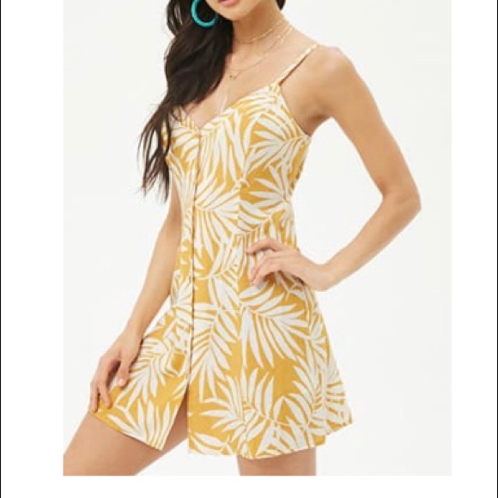 Leaf print -button front dress